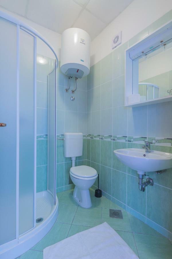 Apartments Riva 메덜린 외부 사진